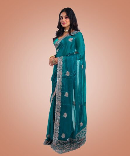 Classic Pine Green Chiffon Saree with a Flowing Drape - Image 5