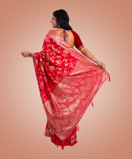 Kayaaz Women's  Mashrukatan silk Rani pink Saree  With Unstitched Blouse Piece - Image 2
