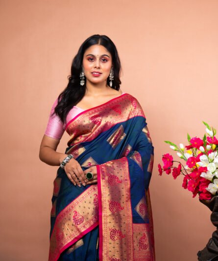 Kayaaz Women's Silk Navy blue Saree  With Unstitched Blouse Piece - Image 5