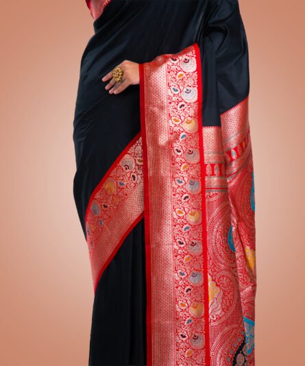Kayaaz Women's Silk Black  Saree  With Unstitched Blouse Piece - Image 5