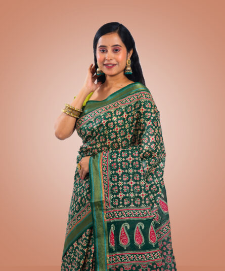 Kayaaz Women's  cKayaaz Women's  cotton Hunter green Saree  With Unstitched Blouse Piece - Image 5