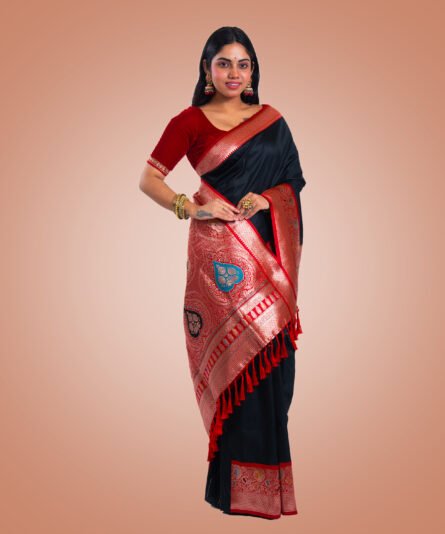 Kayaaz Women's Silk Black  Saree  With Unstitched Blouse Piece - Image 7