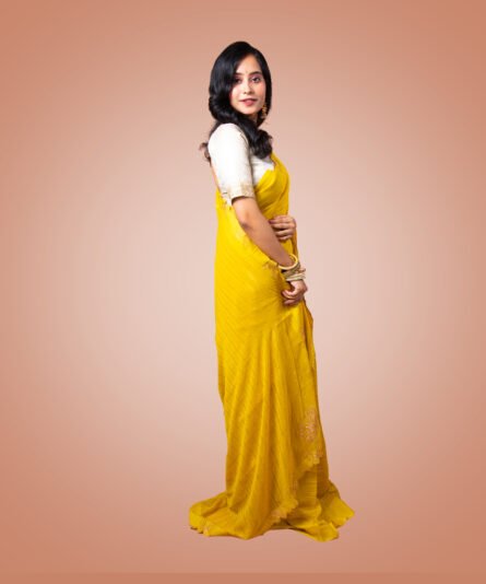 Women's Silk Yellow Saree With Unstitched Blouse Piece - Image 4